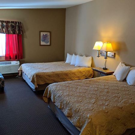 Sagebrush Inn & Suites Broadus Exterior photo